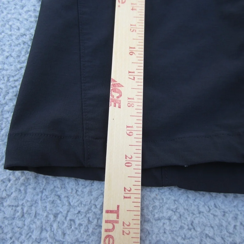 Vintage NIKE Shorts Mens M Black Back Zip‎ Pocket Knee Length Vented Hood /Loop
